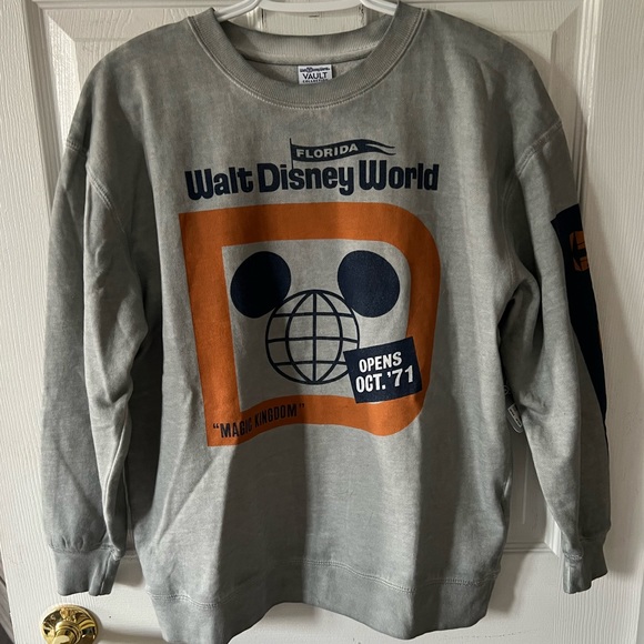 Walt Disney World Magic Kingdom 50th Crewneck - Vault Collection - Picture 1 of 5